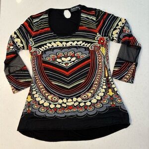 Tango Mango Women's Black & Red Patterned Tunic Top - Size M